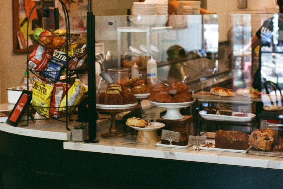Savoring Oakland: A Culinary Journey Through the City's Best Eateries