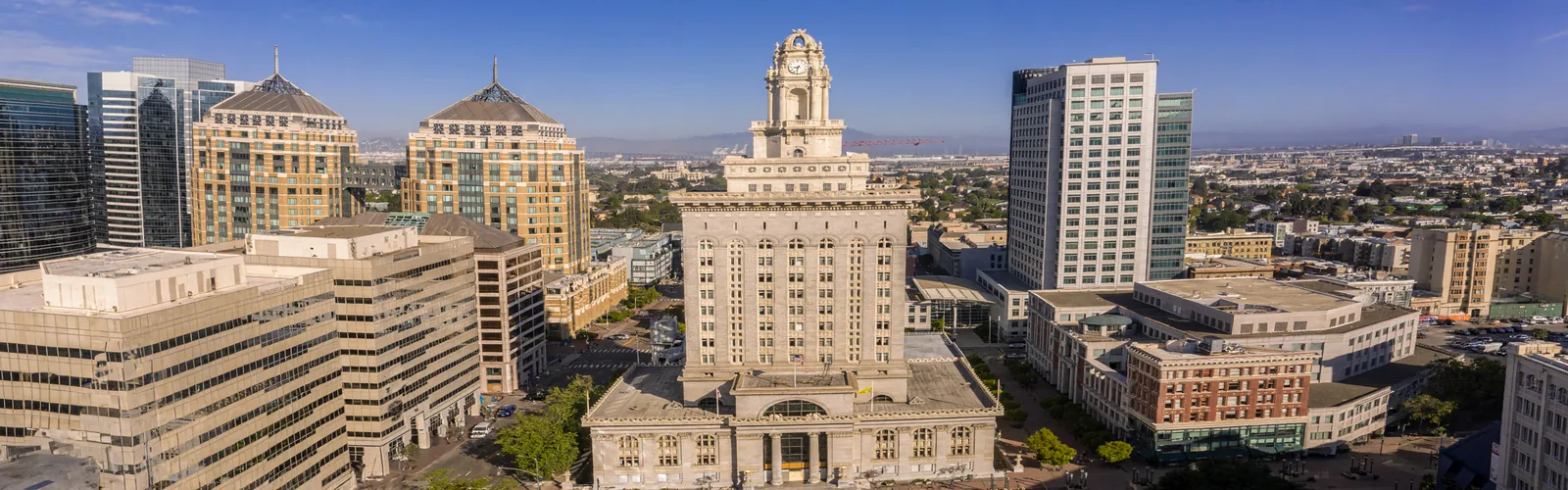 Exploring Oakland, California: Where to Go and What to See